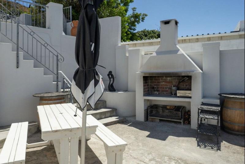 7 Bedroom Property for Sale in Fish Hoek Western Cape